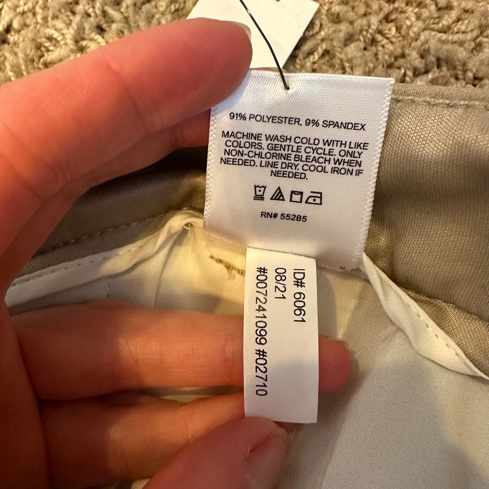 NWT Express Beige/Taupe Mid Rise Boot Supersoft Twill Pant - 4R - Picture 7 of 16